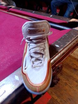 Tenis lebron jeam