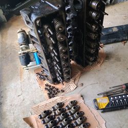 Small Block Chevy Cylinder Heads 