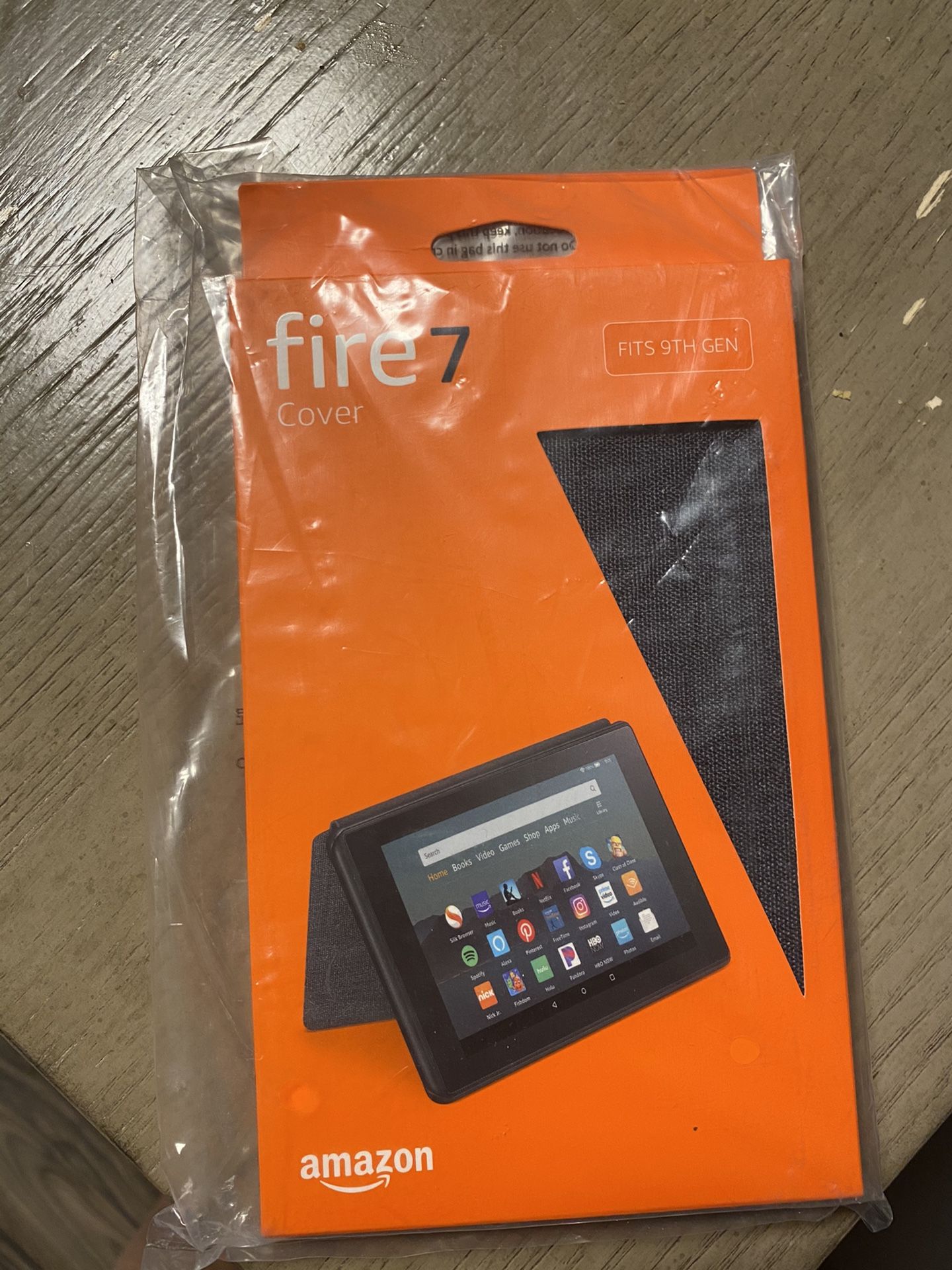 Amazon Fire 7 tablet cover 9th gen in black brand new