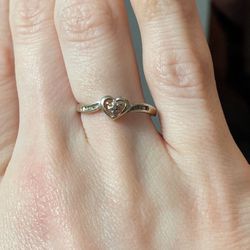 10k Heart Engagement/Promise Ring Size 7 1/2 