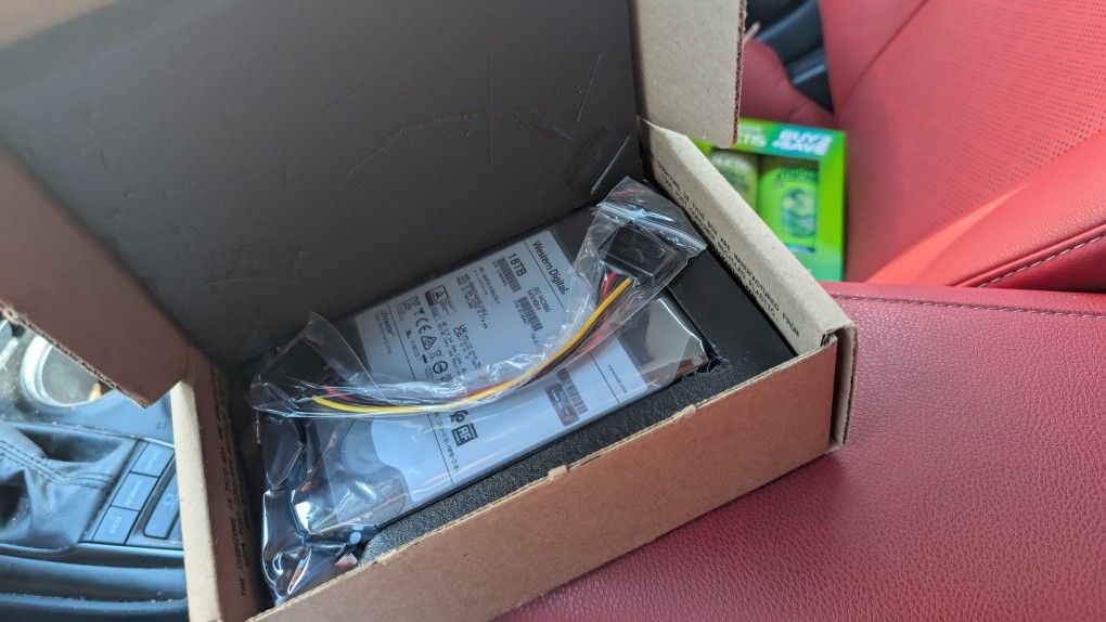 WB Ultrastar 18TB SATA HARD DRIVE