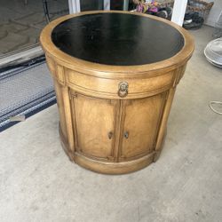 FREE End Table Or Nightstand