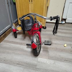 Schwinn Tricycle 12-in Roadster 