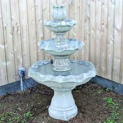 Leaftop Fountain 