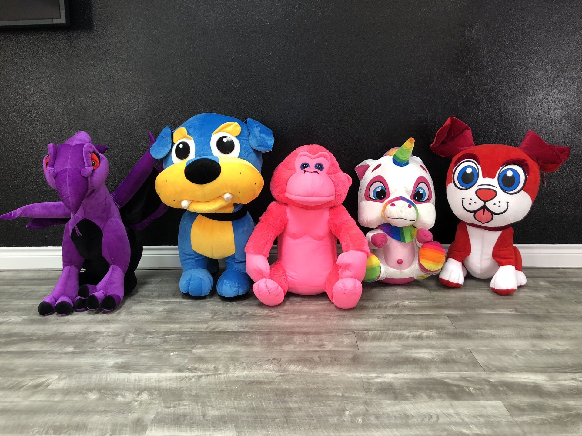 2.5 PALLETS OF ASSORTED BIG STUFFED PLUSHIES!! KIDS LOVE THESE!!! $3,450 RETAIL VALUE $500 TAKE ALL BULK SALE ONLY