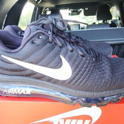 Nike Air Max 2017 (Black) - Size 10