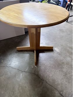 Dinning table
