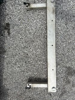 Infiniti g37 Coupe Support Rail