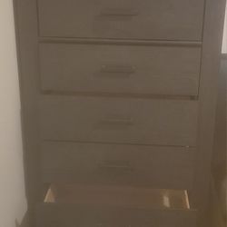 5 DRAWER DRESSER 