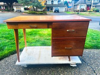 Vintage MCM Walnut-Tone Writing Desk – Mid-Century Modern – 3 Drawers