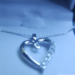 1/10 CT Diamond Open Heart Necklace