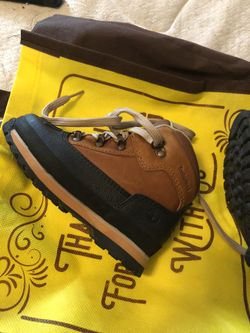 TODDLERS TIMBERLAND BOOTS US SIDE 10
