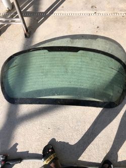 Back Window Glass For a 2001 Jaguar S Type 3.0 V6