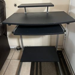 Small Computer Desk