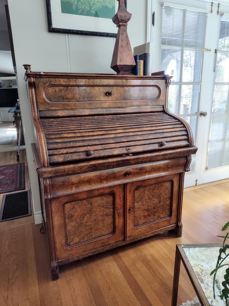 Antique Rolltop Desk
