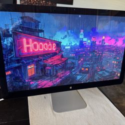 Apple 27” Thunderbolt 2 Cinema Display