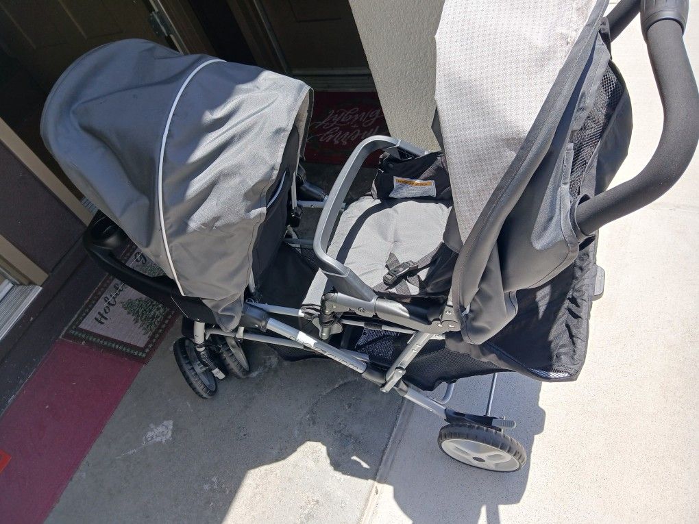 Gracobaby DuoGliderâ„¢ Click Connectâ„¢ Double Stroller
