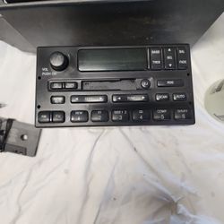 2001 F150 Stock Radio And CD Changer