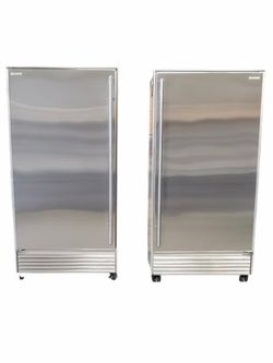 Sub Zero Refrigerator & Freezer