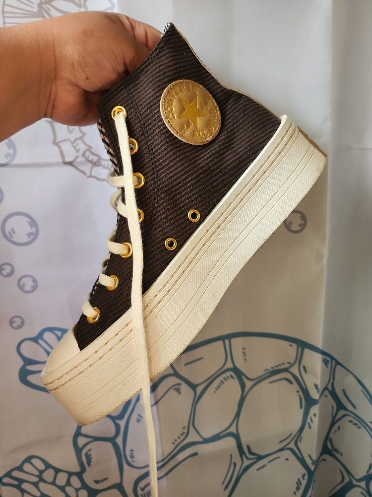 Brown Platform Women Converse Size 8