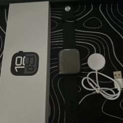 Apple Watch Series 8