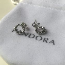  Pandora Beaded Circle Stud Earrings