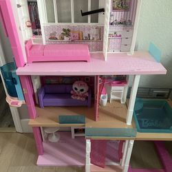 Barbie Dream House