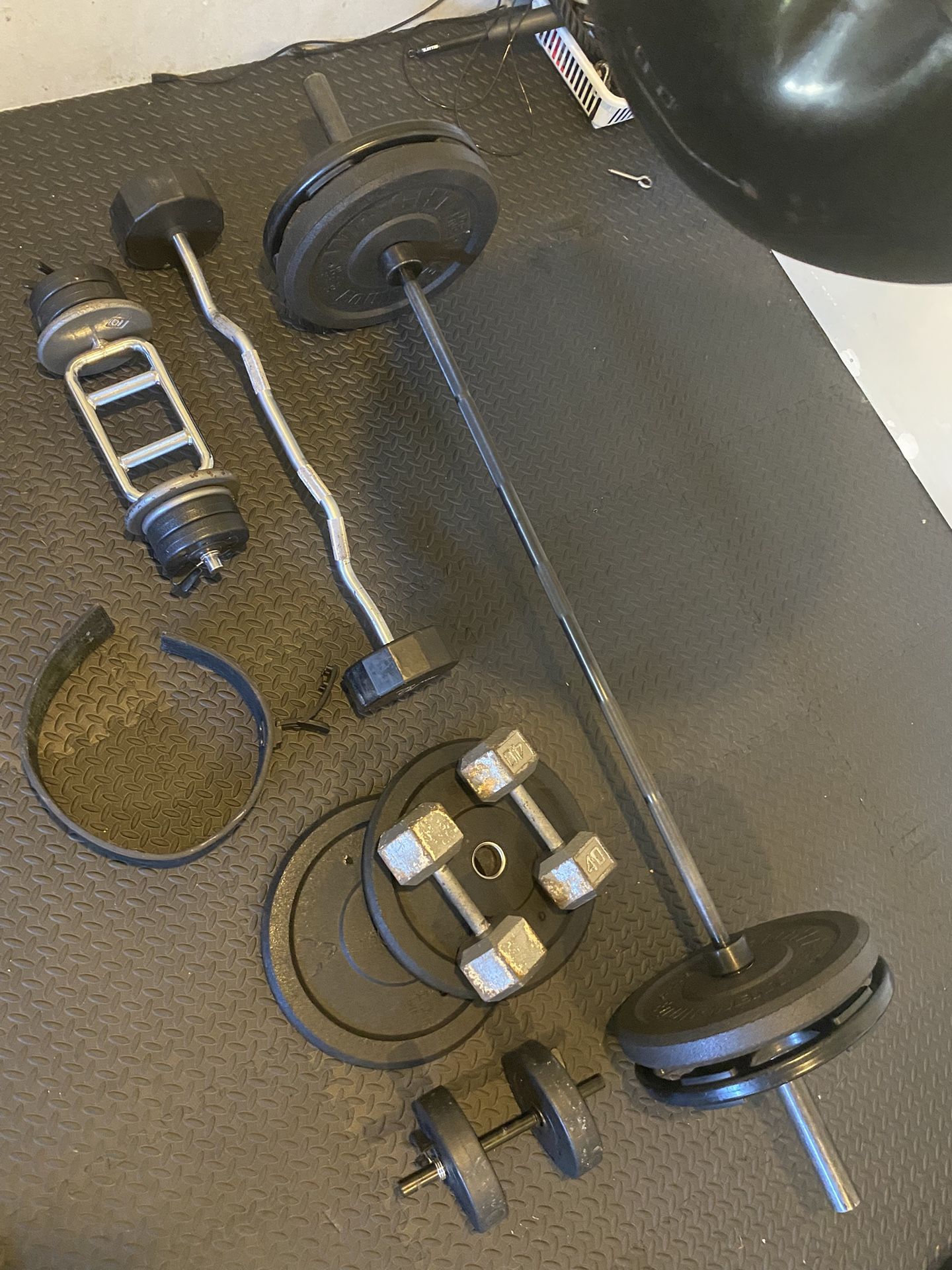 Mixed Lot of Adjustable Freeweights - Slightly Used