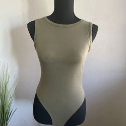 Bodysuit Size M 