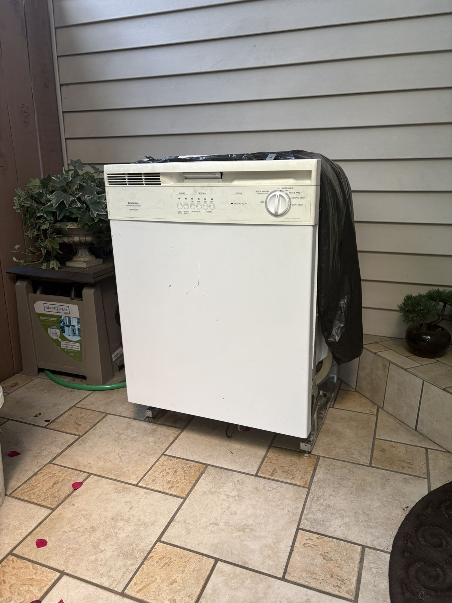 Frigidaire Dishwasher
