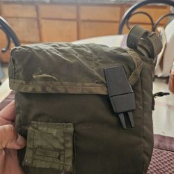 Army issue canteen