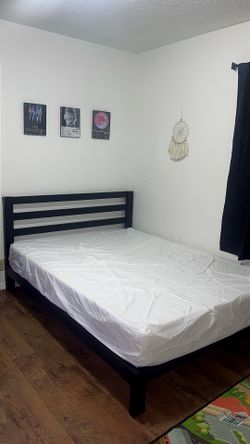 Queen size bed