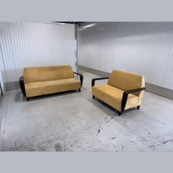 Nice Comfy Yellow Sofa Set 