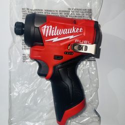 Milwaukee M12 FUEL 12V Lithium-Ion Brushless Cordless 1/4 in. Hex Impact Driver (Tool-Only)