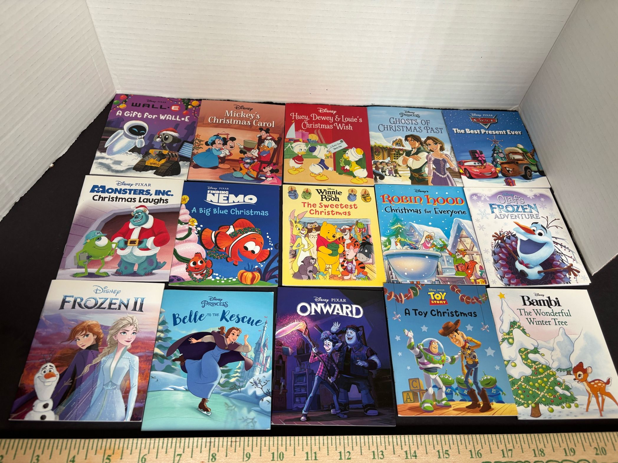 DISNEY MINI BOOKS