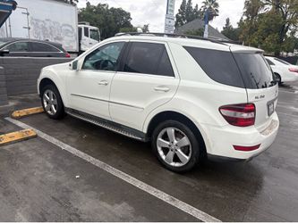2011 Mercedes-Benz M-Class
