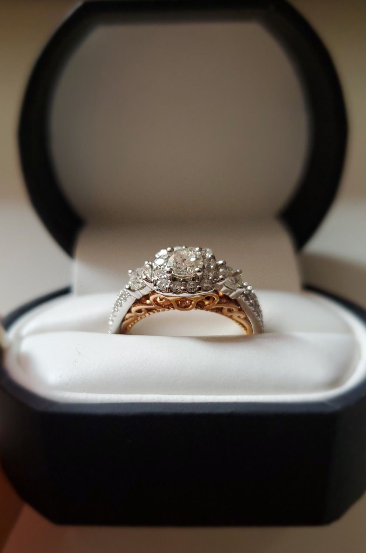 NEW NEGOTIABLE 14k White Rose Gold 1-1/4 CT Diamond Ring