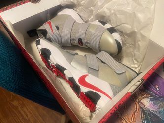 Nike LeBron Soldier High-Top Basketball Sneakers