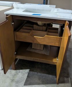 30in Bathroom Vanity with Top