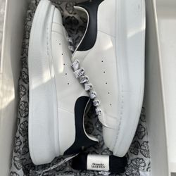 Alexander Mcqueens