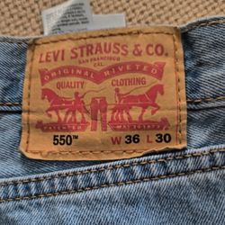 Brand New Levi 550 Relaxed Fit 36x30