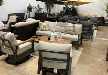 Outdoor 5-Seat Aluminum Conversation Set w/ Swivel Rocking Chairs