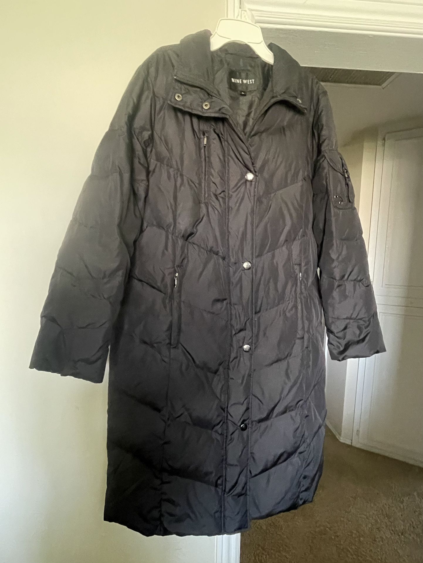 Nine West Women’s Down Puffer Coat/Parka