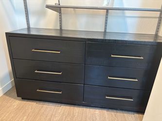 Very nice rustic 6 drawer dresser - Must Go!