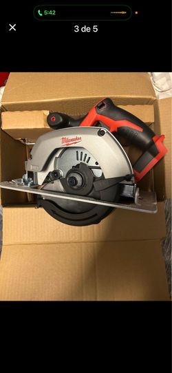 Milwaukee 6-1/2 Circular Saw Sierra Cierra M18 Tool Only