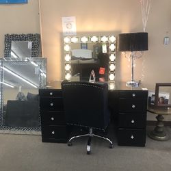 Vanity with Hollywood Lights  999.00