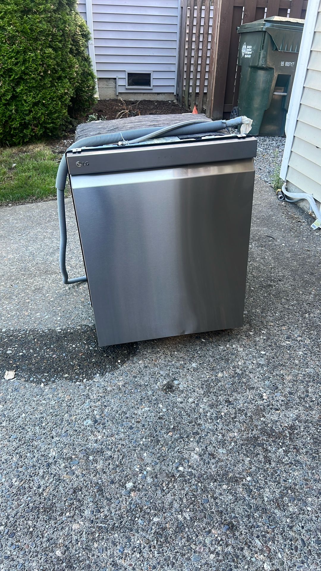 LG Dishwasher