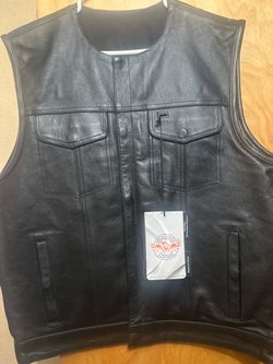 Brand new vest Large