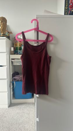 Brandy Melville, maroon tank top, size Small in women