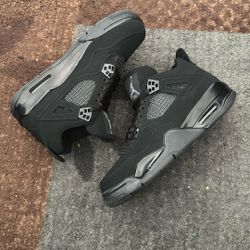 Jordan 4 Black Cats